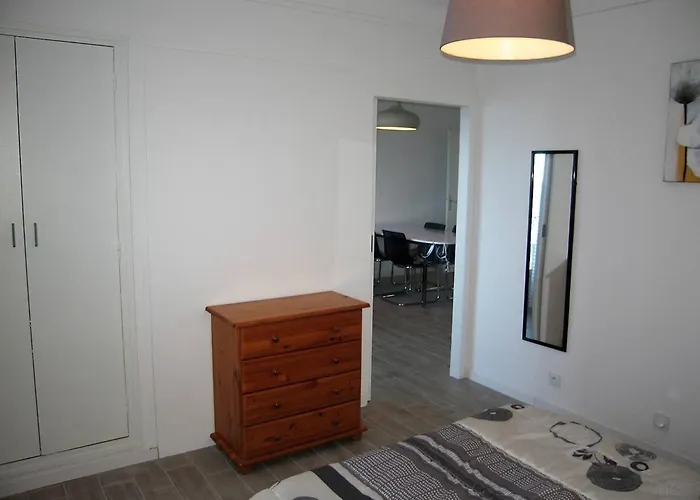 Appartamento T2 Rénové, 4 Couchages, Parking, Face Plage, Centre De Saint-cyprien - Fr-1-106-74 *